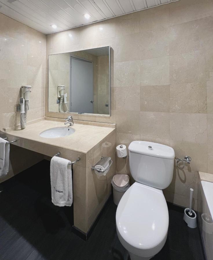 Stay U-Nique Apartments Beltran I Rozpide Барселона Экстерьер фото