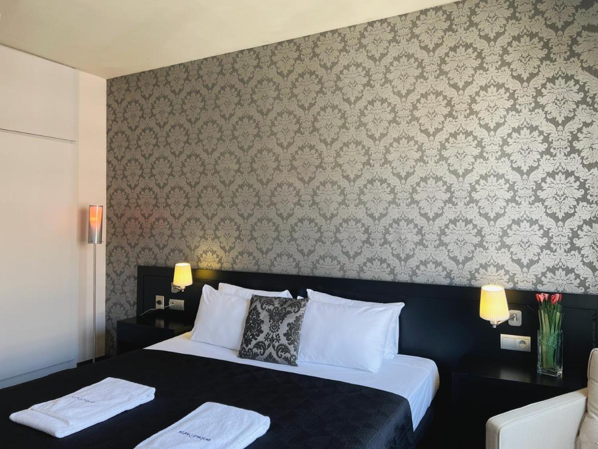 Stay U-Nique Apartments Beltran I Rozpide Барселона Экстерьер фото
